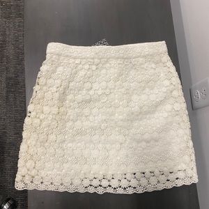 Lace skirt